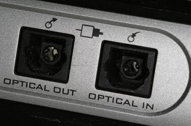 Optical-OUT-i-Optical-IN.jpg