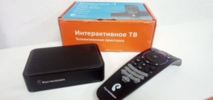 6-IPTV-ot-Rostelekom-s-pristavkoj-i-pultom-300x141.jpg