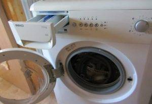 Как-пользоваться-стиральной-машиной-Beko-300x206.jpg