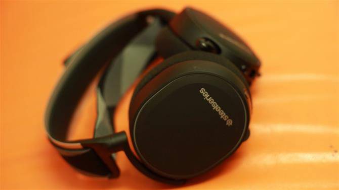 SteelSeries Arctis 7 review.jpg