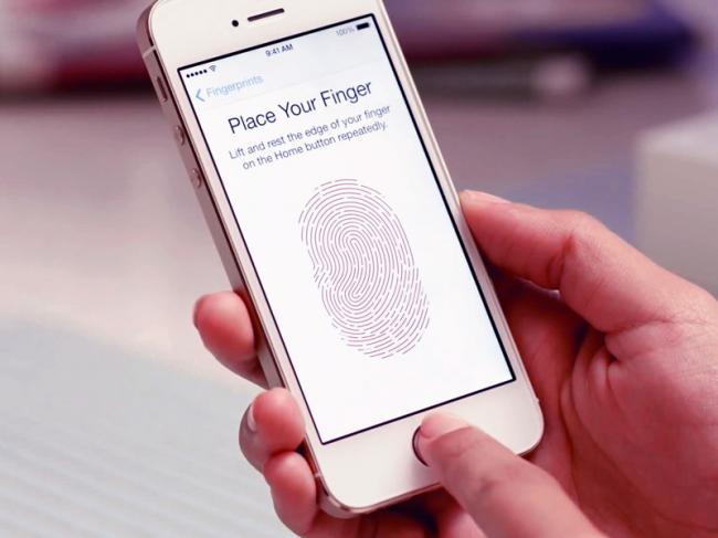 iphone_5s_touch_id_fingerprint_video_hero_4x3.jpg
