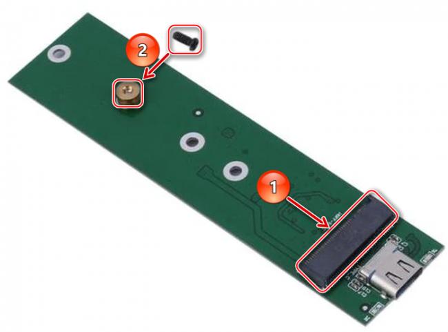 monitrovanie-ssd-m.2-v-perehodnik-na-usb.png