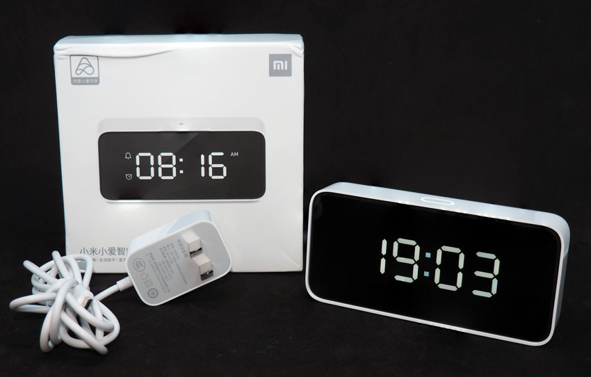 Komplektatsiya-budilnika-xiaomi-xiao-ai-smart-alarm-clock.jpg